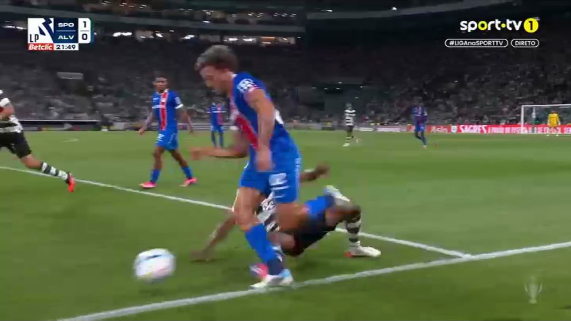 Frame 1 da sequência do lance