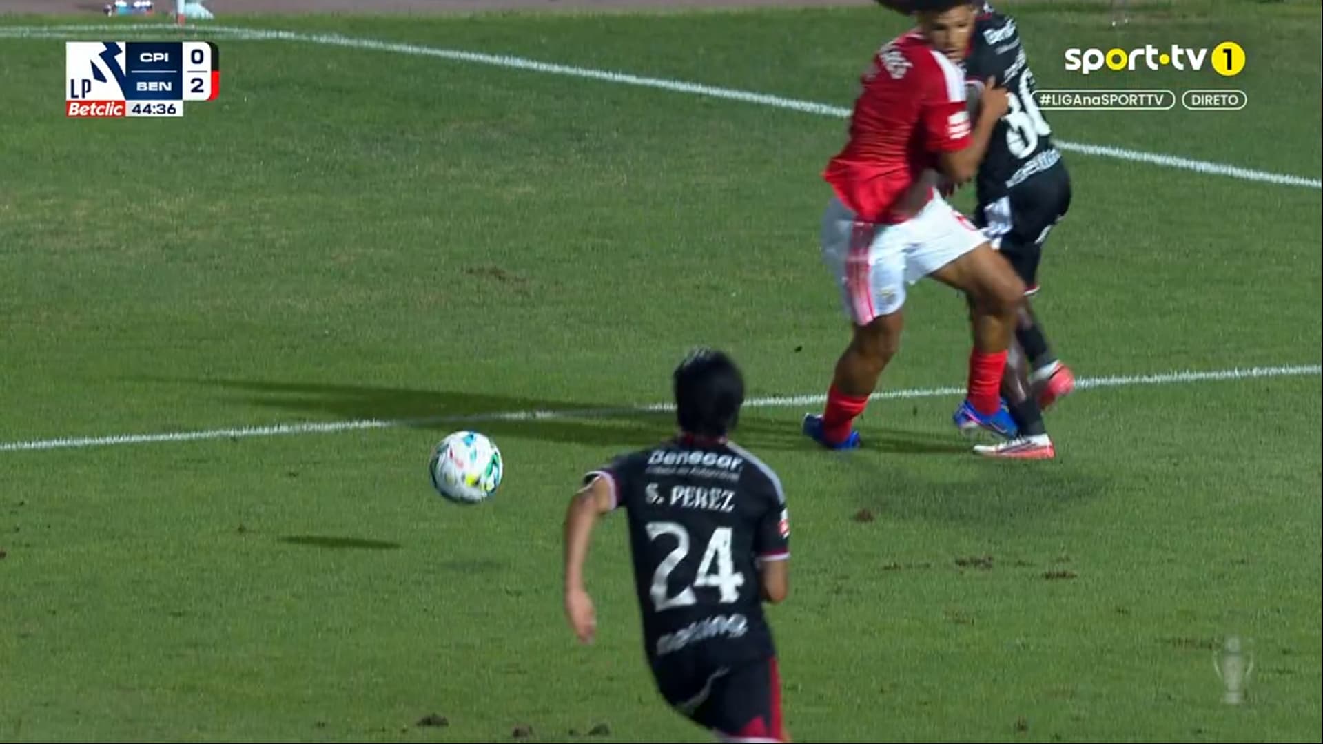 Frame 5 da sequência do lance