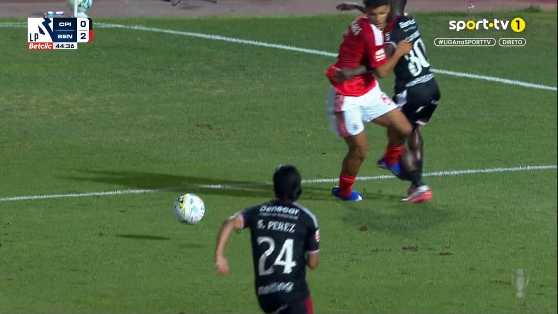 Frame 4 da sequência do lance